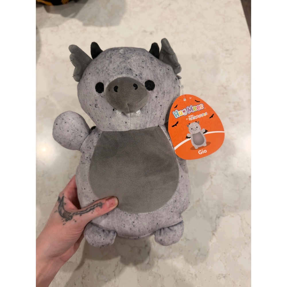 Squishmallows Hug Mees Gio the Gargoyle Grey Halloween Plush 10 Inch NEW TAGS